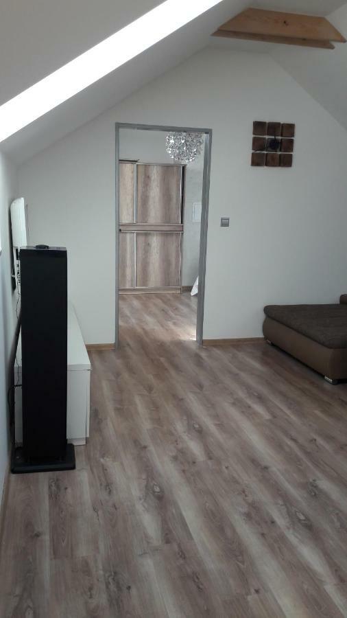 Apartman Za-Ka 1 Ubytovani Litovel Cervenka Bagian luar foto